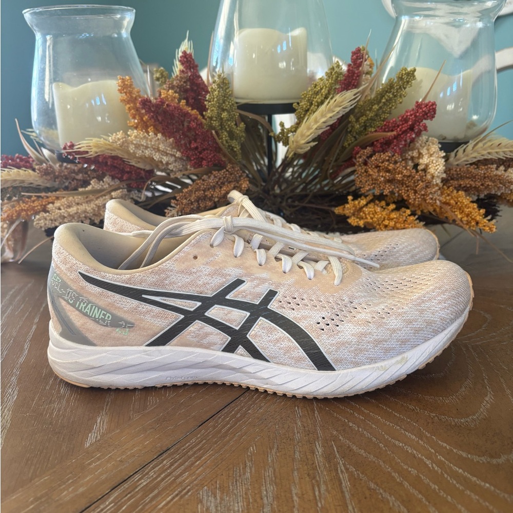 ASICS Gel DS Trainer 25, women’s, size 9.5, EUC
